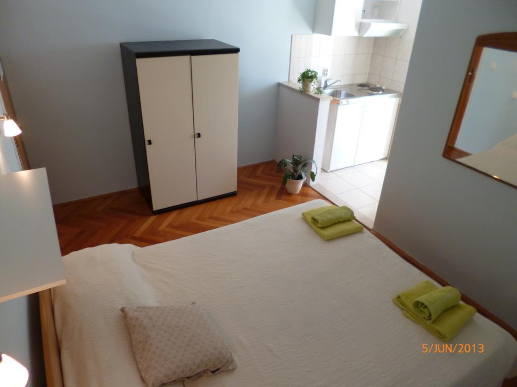 Guesthouse Iva Hvar Town Zimmer foto